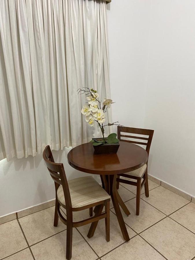 Hotel Plaza Flat